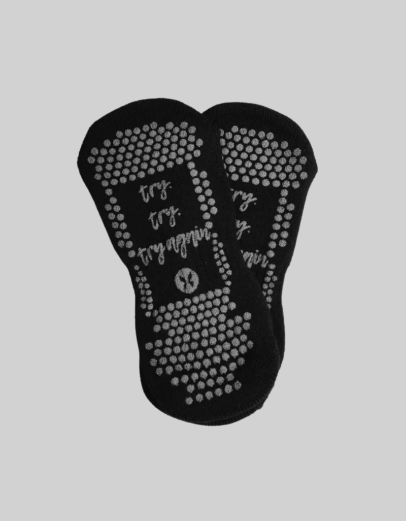 Vestem - Socks Try Try Again Non-Slip Sneakers Black With White Writing - MEI08.C0002
