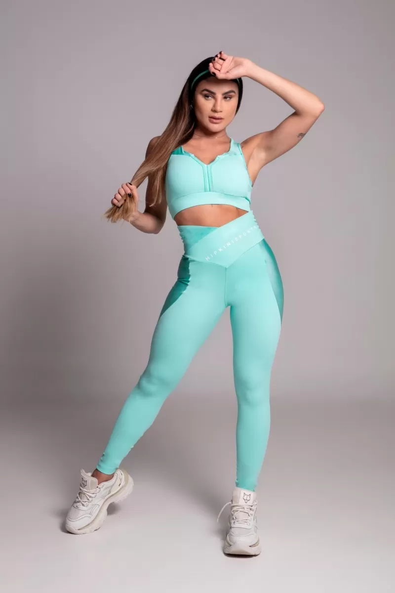 Hipkini - Green Gravity Top with Neckline - 3339921