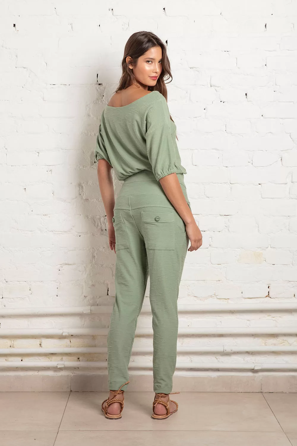 Hidrogênio - BLUSA COM OMBRO CAÍDO VERDE PRATEADO - 18857398