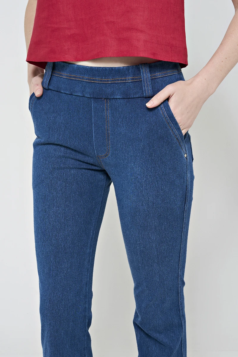 Hidrogênio - CALÇA FLARE C/ VIVO E REBITES MARIZETE - 19463042