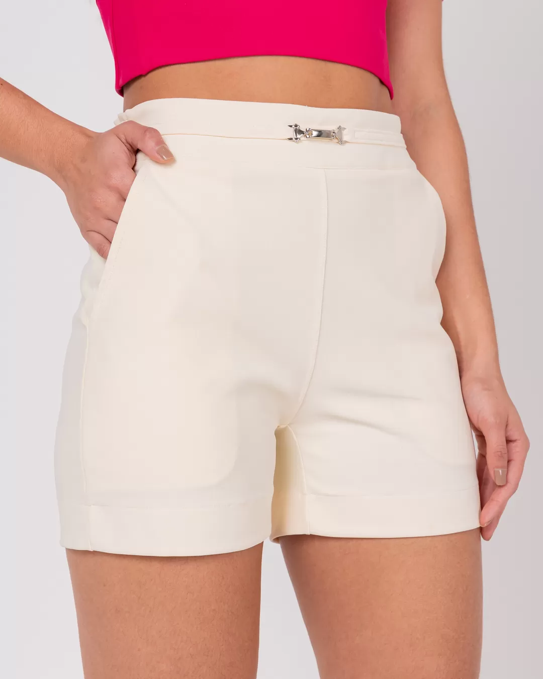 Miss Misses - Short Miss Misses Com Detalhe Metal Offwhite - 54071OFF