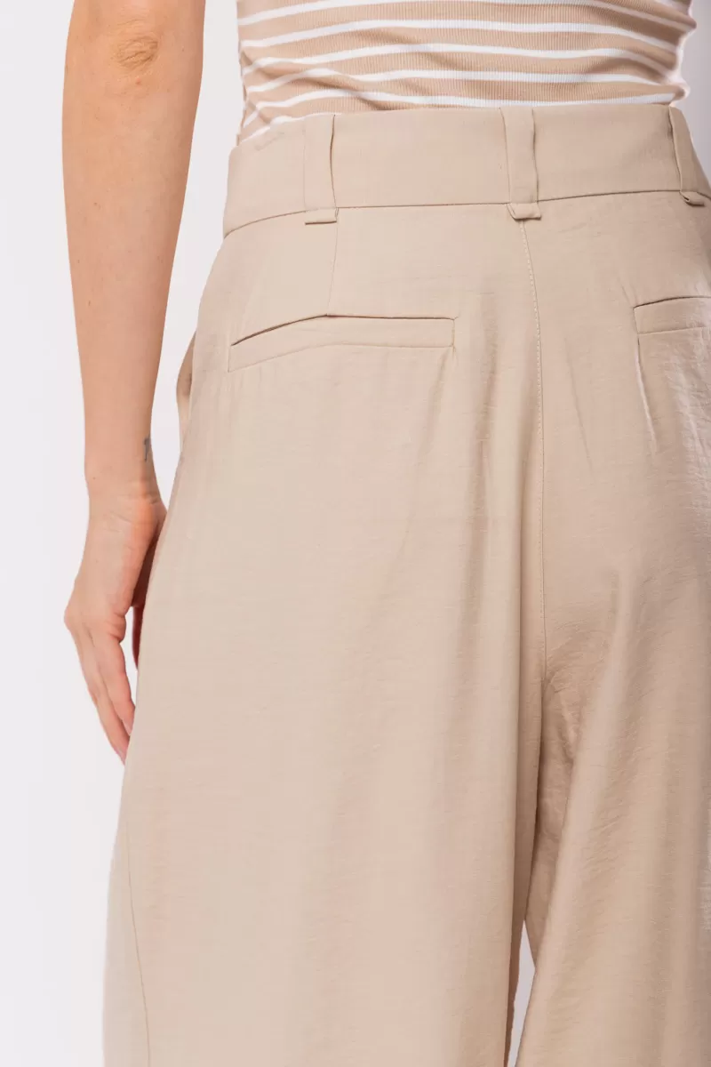 Hidrogênio - CALÇA PANTALONA COM DUAS PREGAS MARIANNE BEGE - 19769003