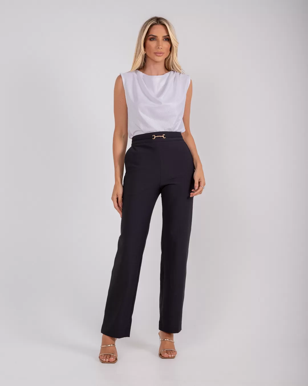 Miss Misses - Calça Miss Misses Detalhe Metal Frente Preto - 54072PRETO