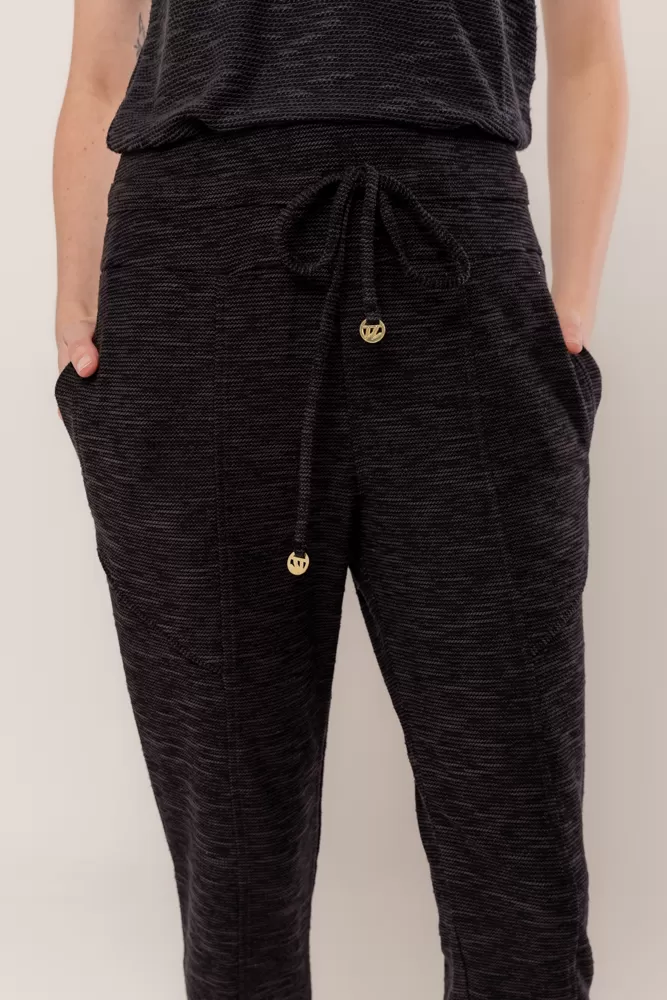Hidrogênio - REGINA JOGGER PANTS BLACK - 19922001