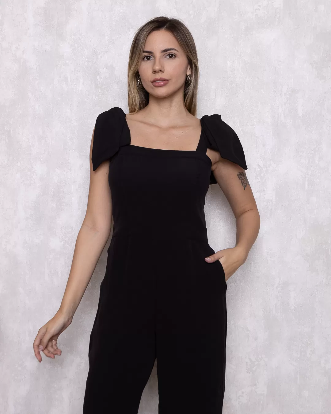 Miss Misses - Macacão Miss Misses Longo Com Laço Ombros Preto - 54173PRETO