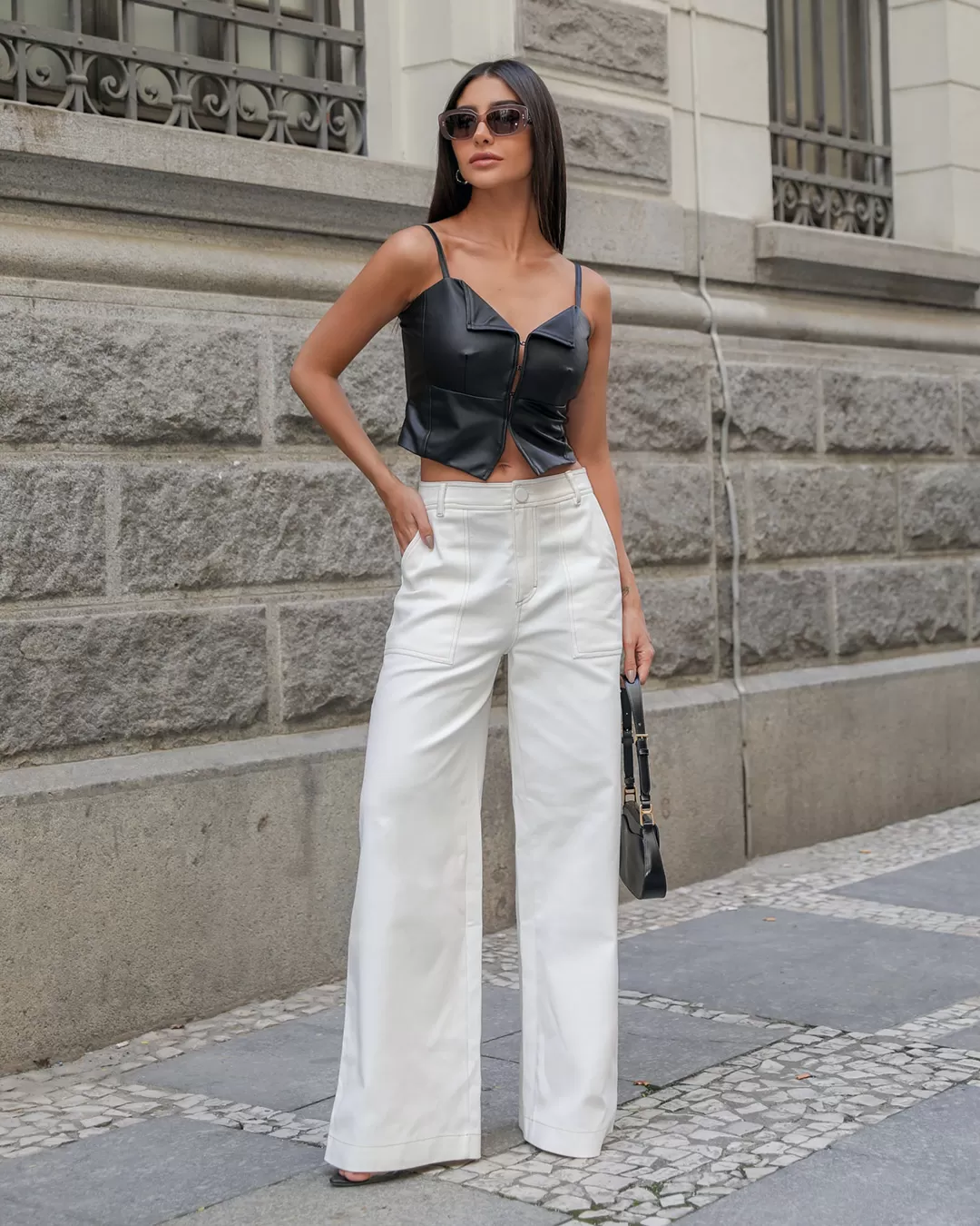 Dot Clothing - Cropped Dot Clothing Couro Preto - 2312PRETO