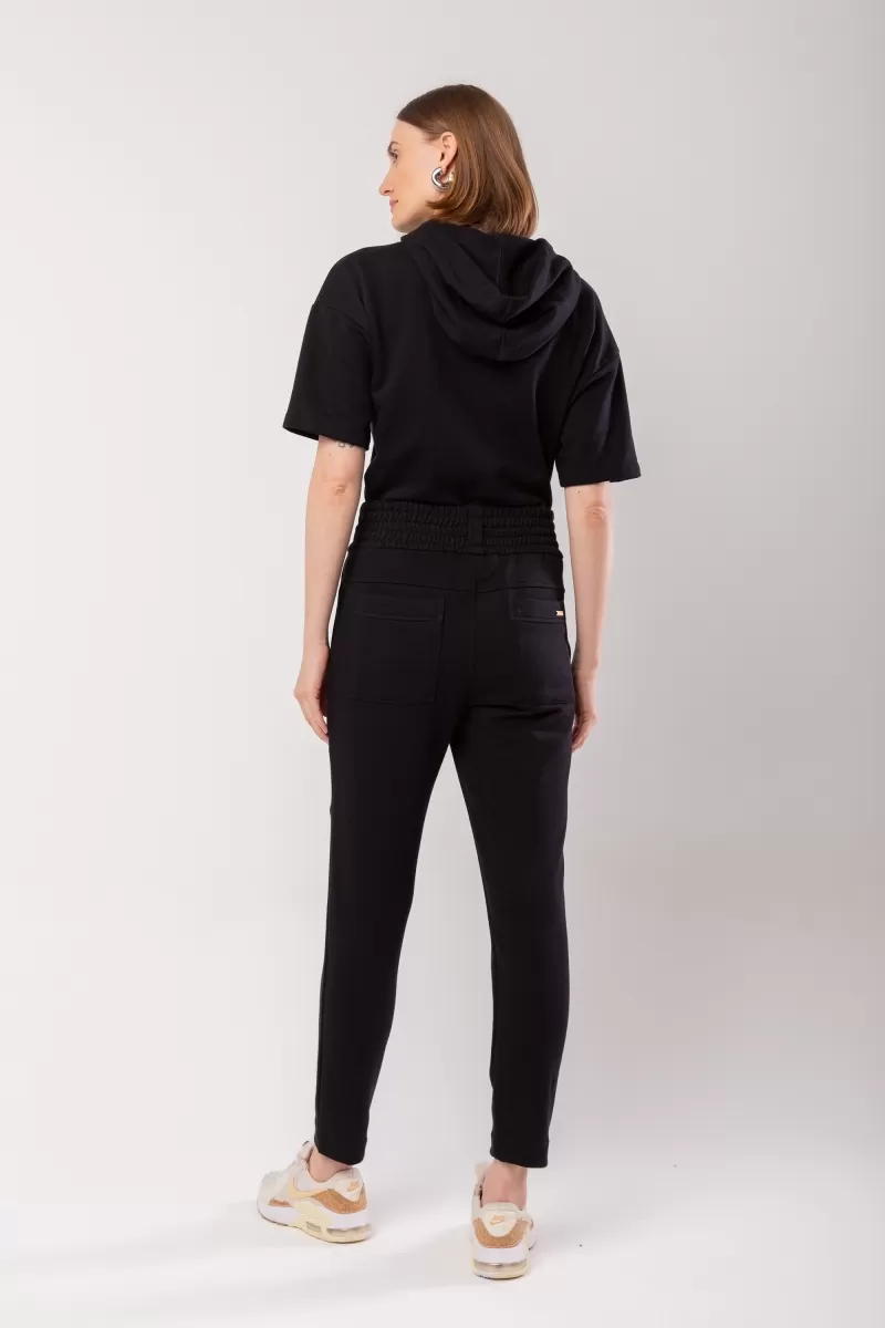 Hidrogênio - CALÇA JOGGER C/ RECORTES MOLETOM LU PRETO - 20013001