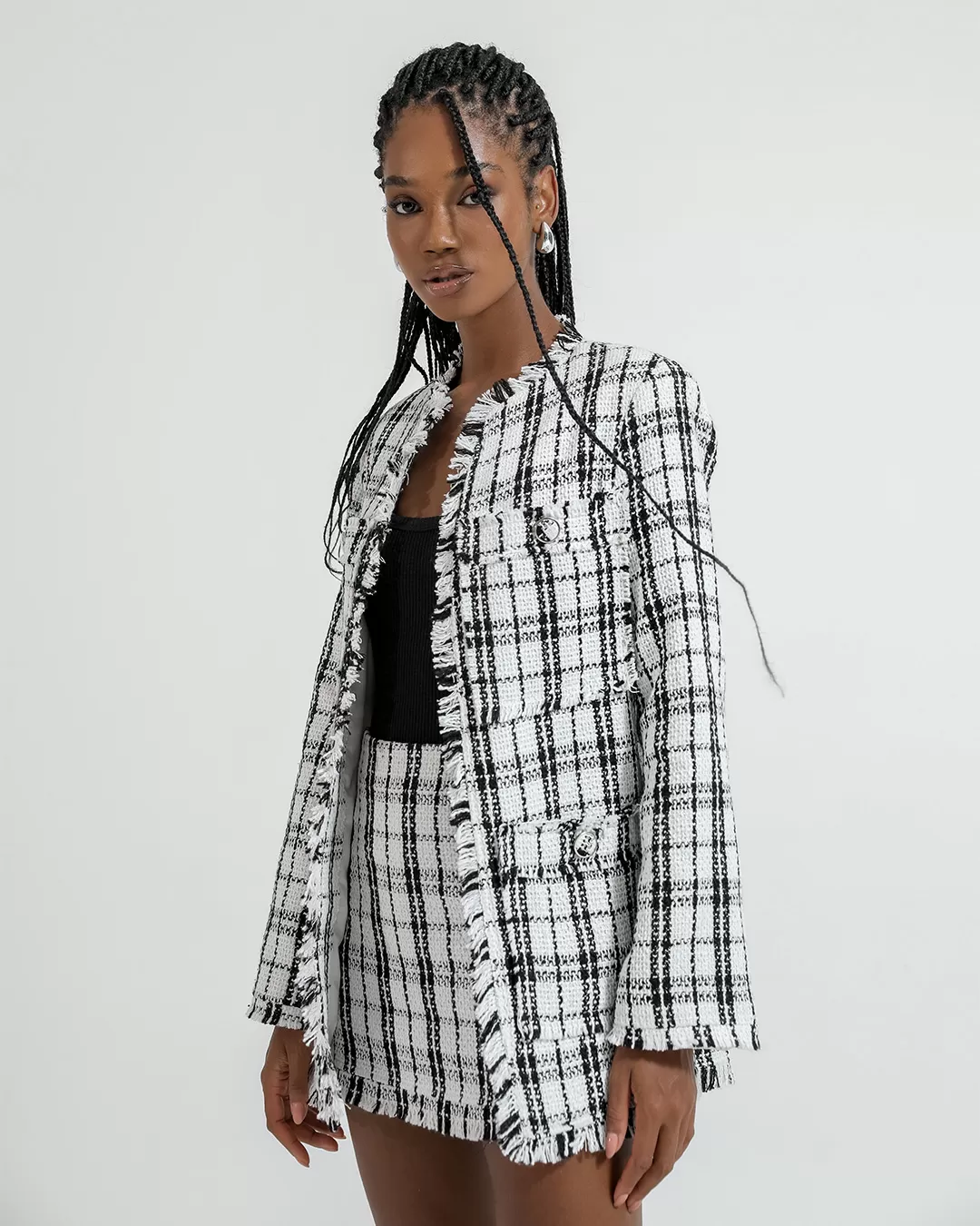 Dot Clothing - Conjunto Dot Clothing Shorts Saia e Blazer Tweed Offwhite - 2377OFF