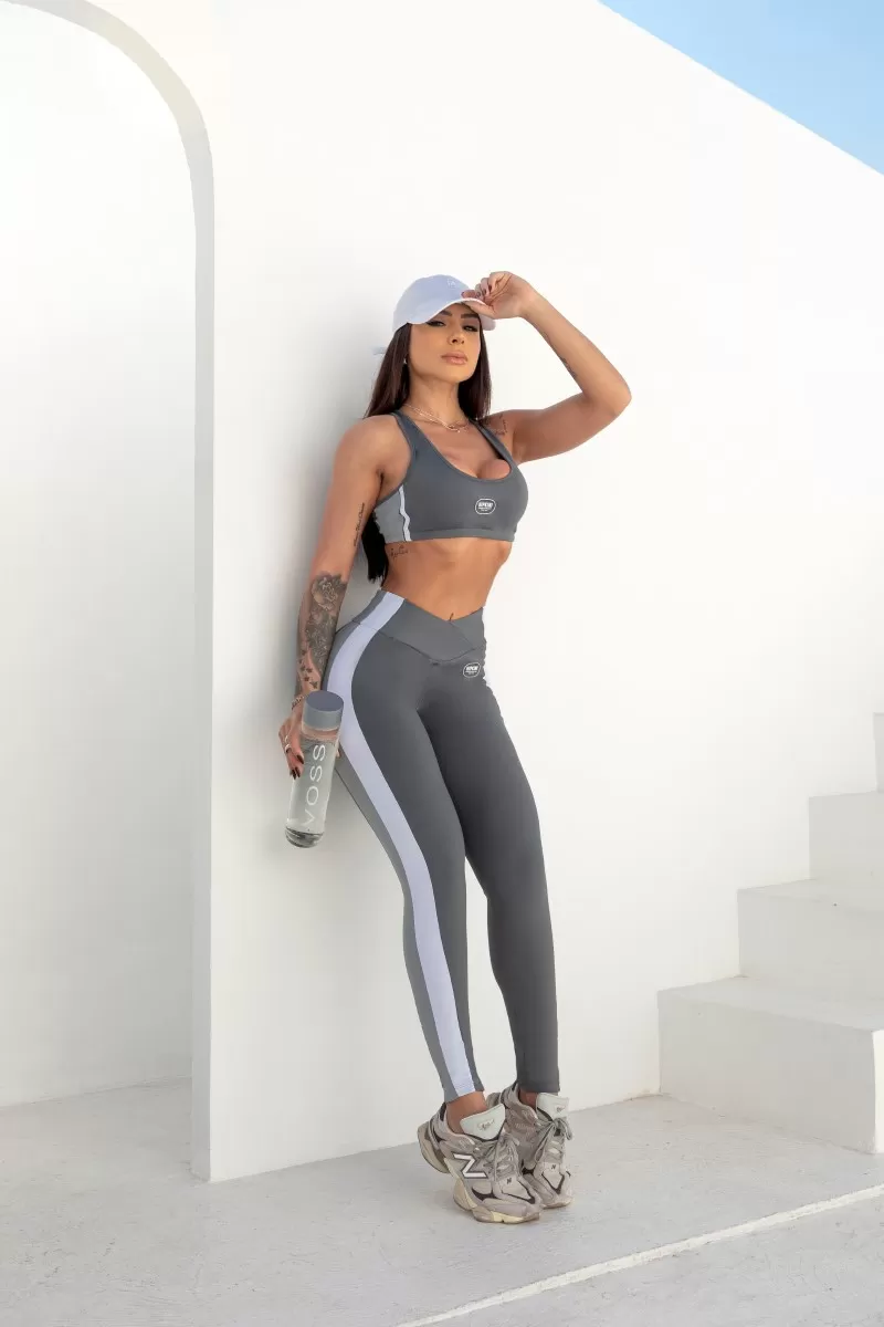 Hipkini - Top Favorite Cinza Escuro com Alças Cruzadas - 33330650