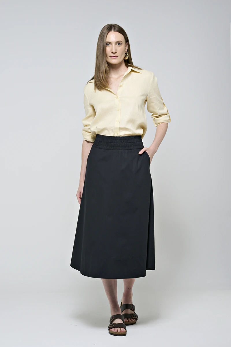 Hidrogênio - SAIA MIDI C/ BOLSO E COS FRANZIDO TRICOLINE PRETO - 20179001