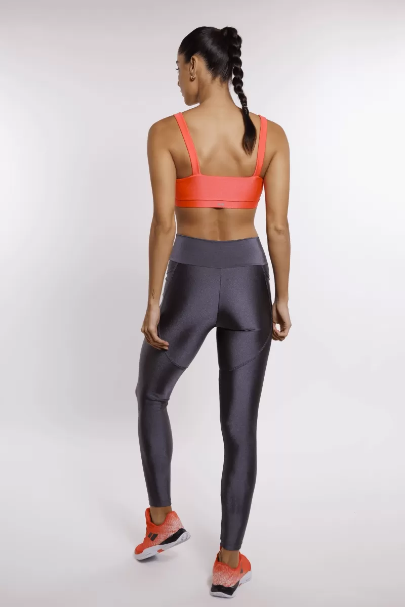 Trilha Verão - Top Cadence Trilobal Fit - R3900