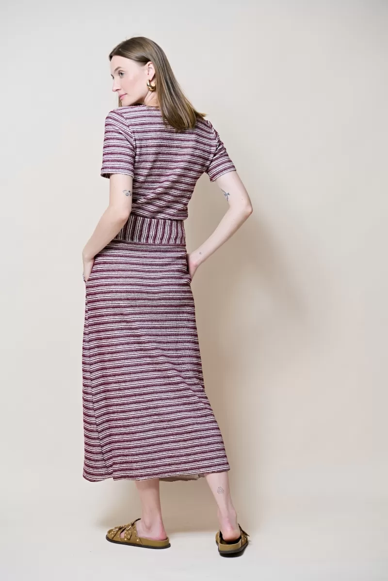 Hidrogênio - SAIA LONGUETE C/ RECORTE A FIO VINHO - 20325043