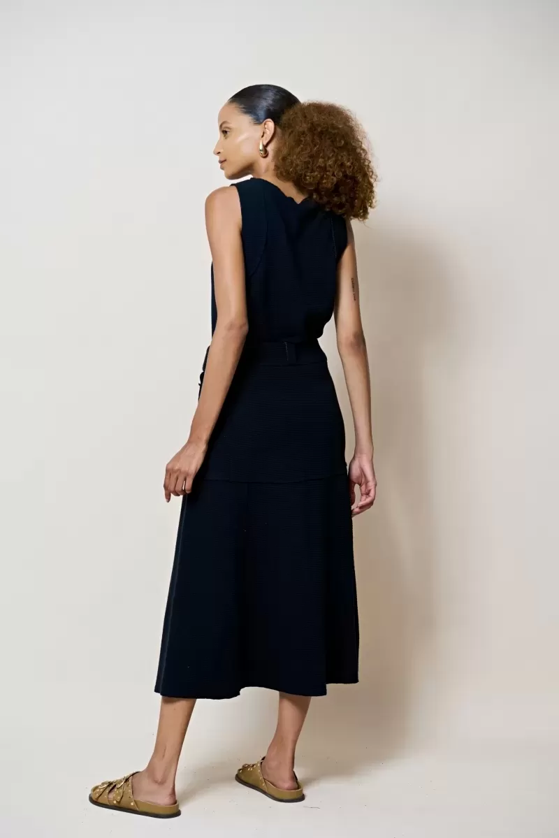 Hidrogênio - REGATA C/ DETALHE A FIO PRETO - 20376001