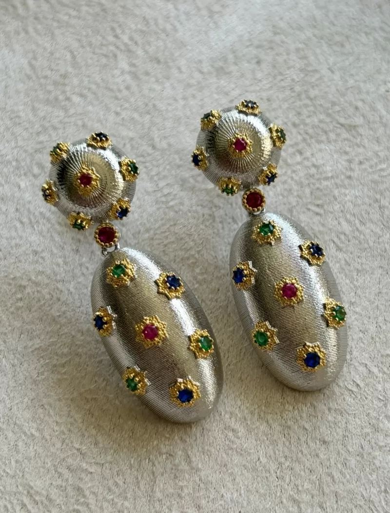 Mikabe - Brinco Queen Ródio Branco - MK2013