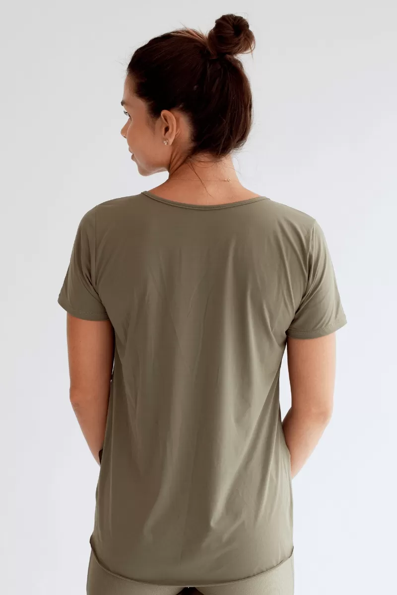 Trilha Verão - Blusa Lara U.V - R5660