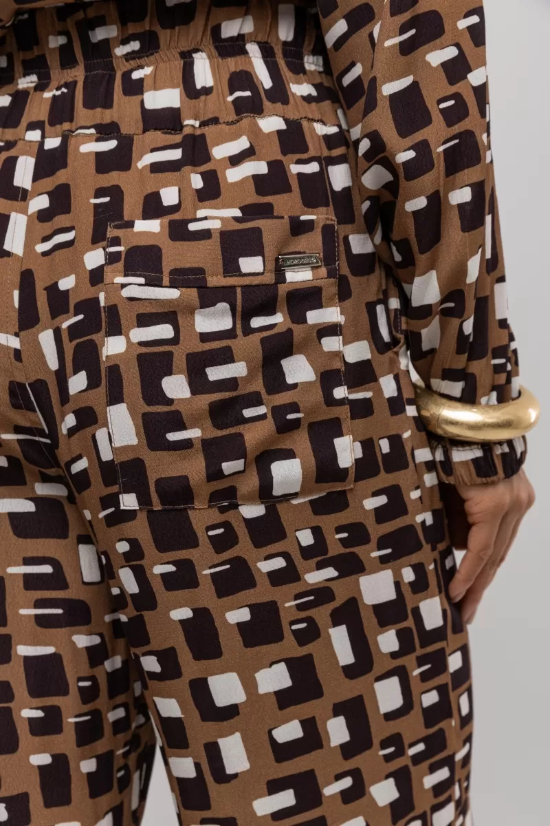 Hidrogênio - STRAIGHT PANTS WITH VERA PRINTED LAPEL - 20442110