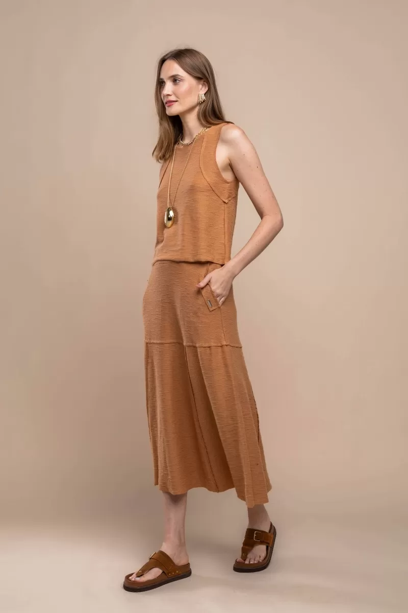 Hidrogênio - SAIA MOLETOM EVASE MIDI A FIO CAMELO - 19805039