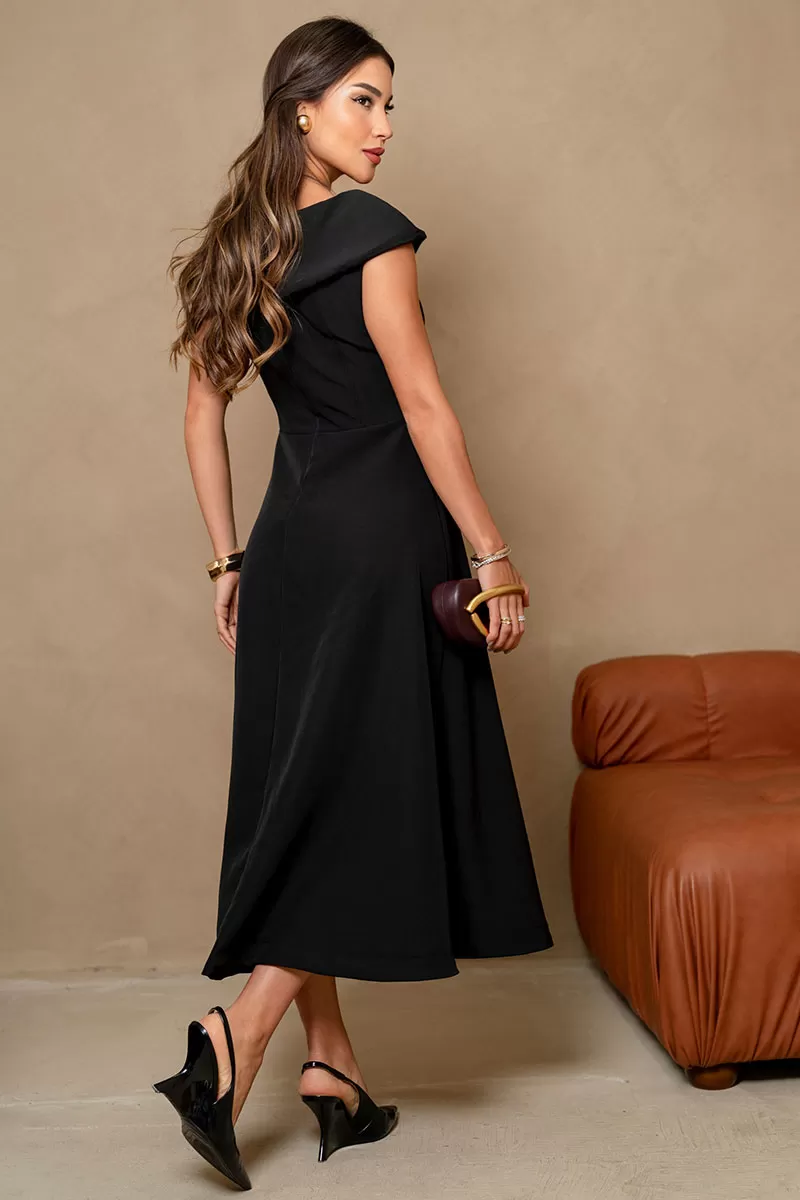 Miss Misses - Hilda Dress with Flower Detail on the Collar in Black - 54592001