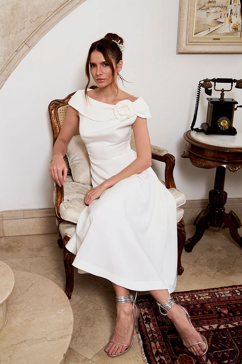 Miss Misses - Vestido Hilda Midi Evasê Off White - 54592030