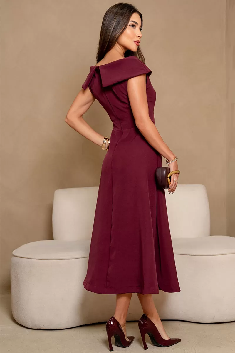 Miss Misses - Vestido Midi Hilda Rodado Com Detalhe de Flor Vinho - 54592006