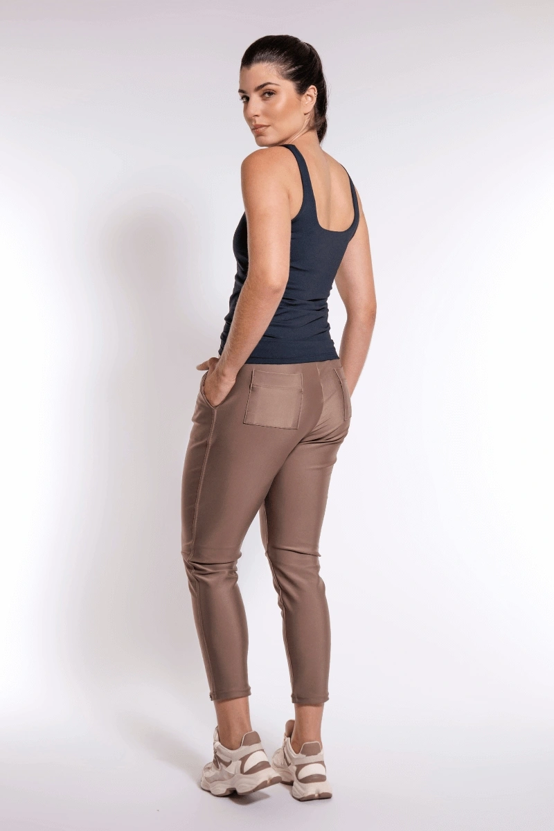 Trilha Verão - Jogging Charlotte Prada - R3272