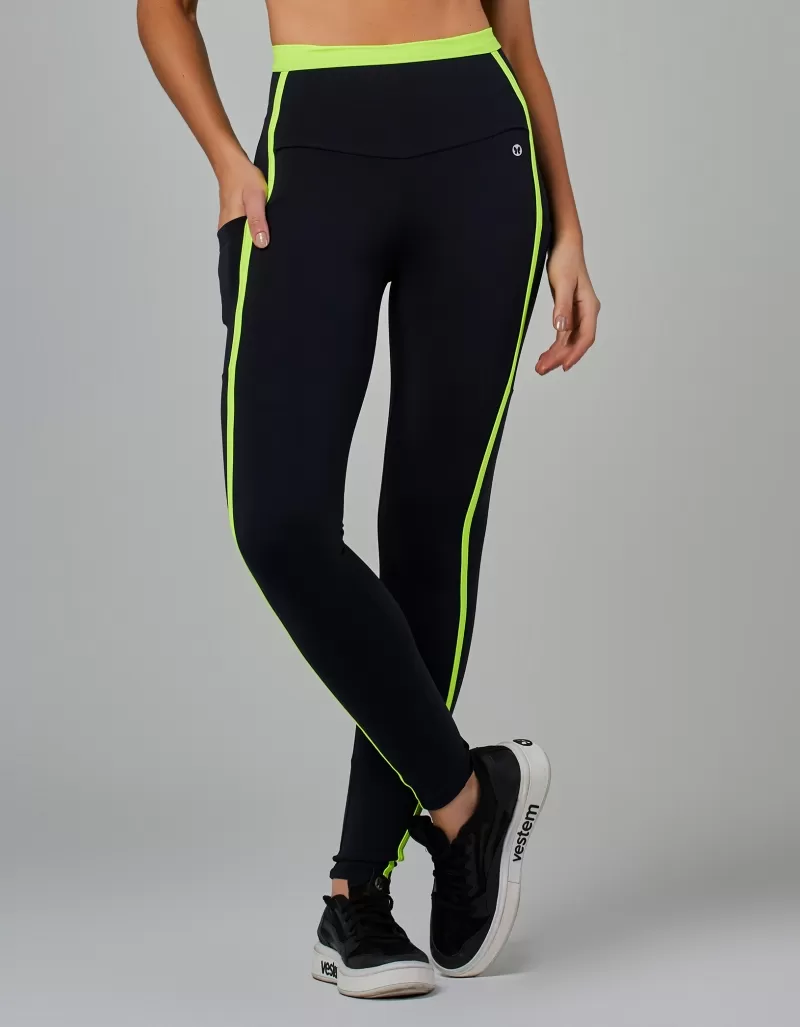 Vestem - Legging Fusô com Bolsos Movement Preto - FS1522.V26.C0002