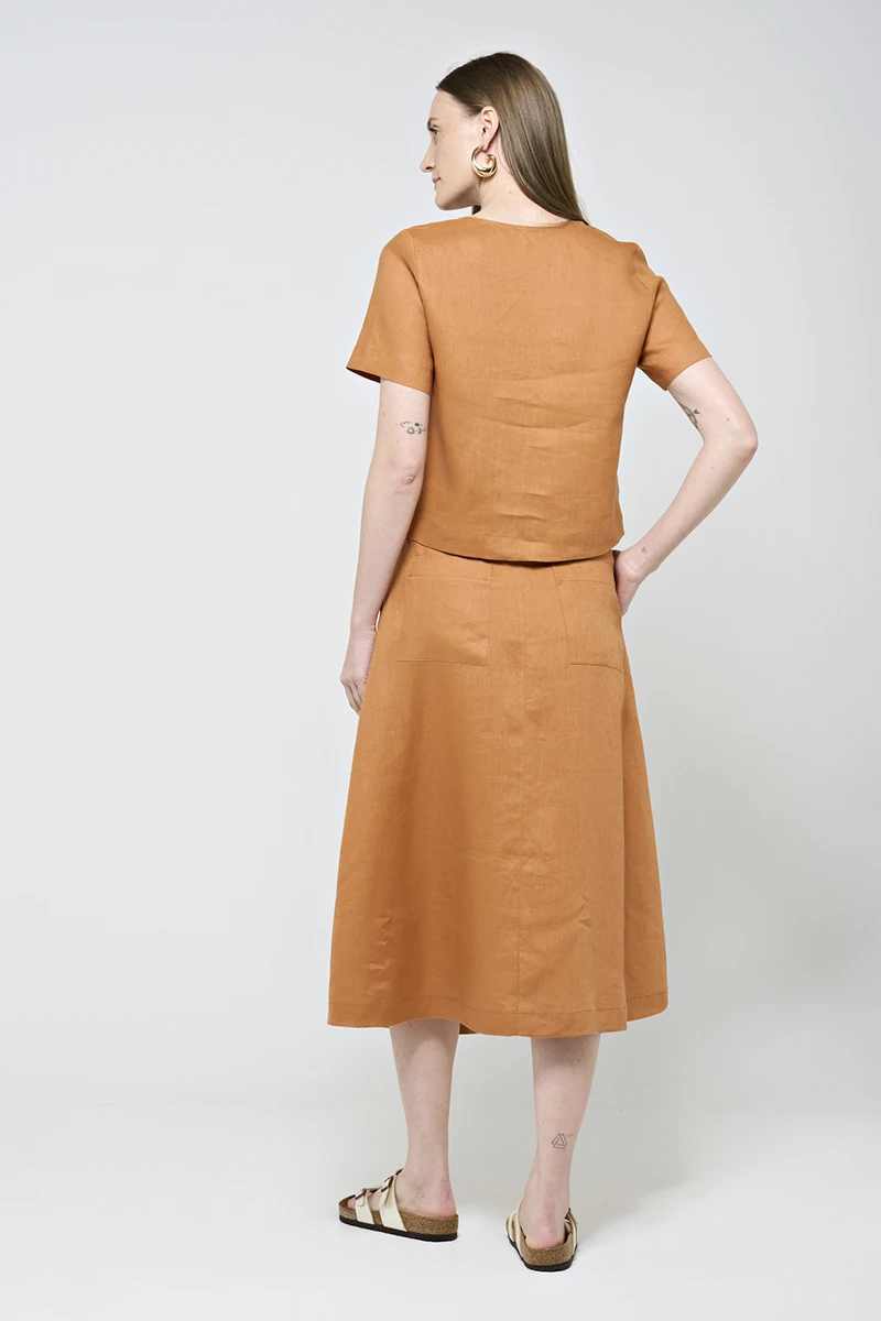 Hidrogênio - SAIA EVASE MIDI 100% LINHO GUARANA - 19800573