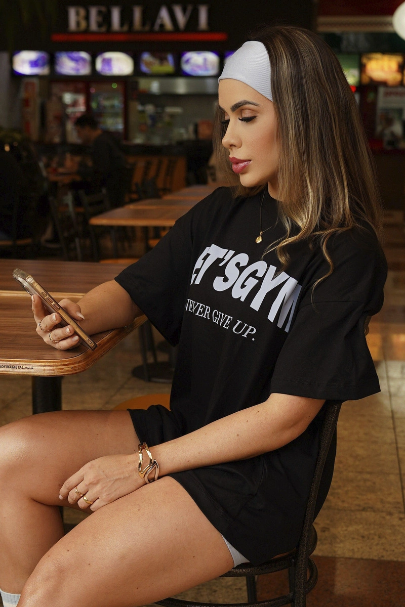 Lets Gym - Never Give Up Oversized T-shirt Black - 2696PT