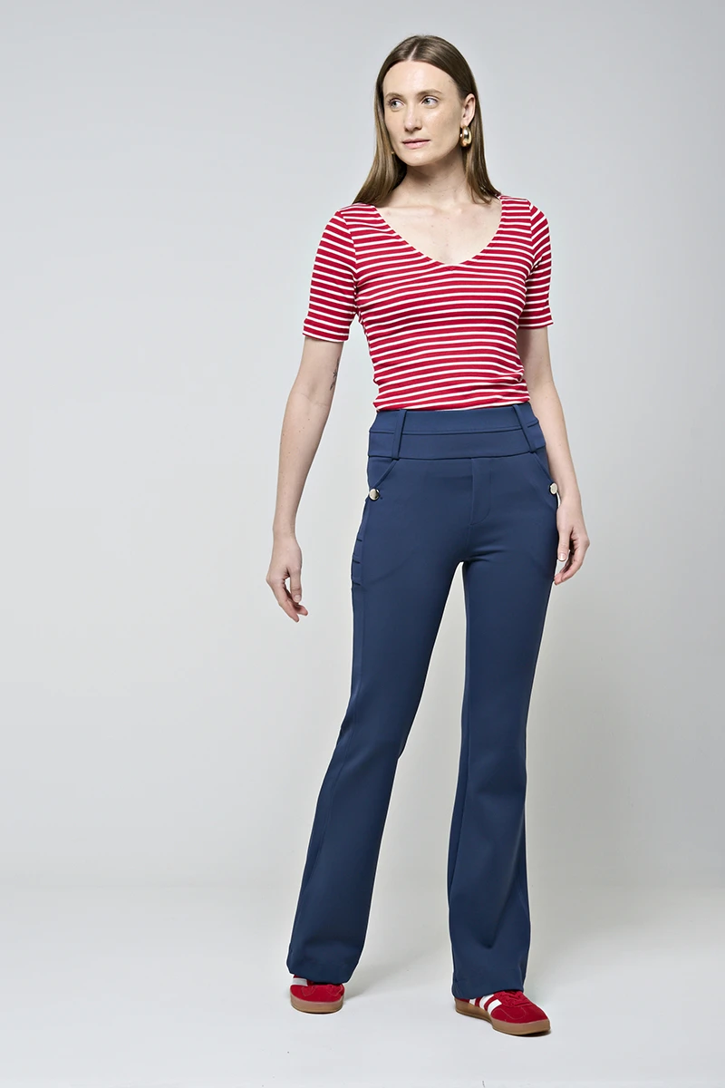 Hidrogênio - CALÇA FLARE COM BOLSOS E PREGAS ROSANA MARINHO - 19481004