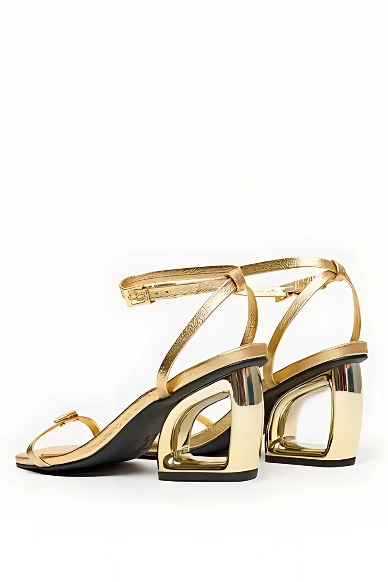 LANÇA PERFUME - Heels Metallic Geometric Heel Launches Perfume - 1500DR