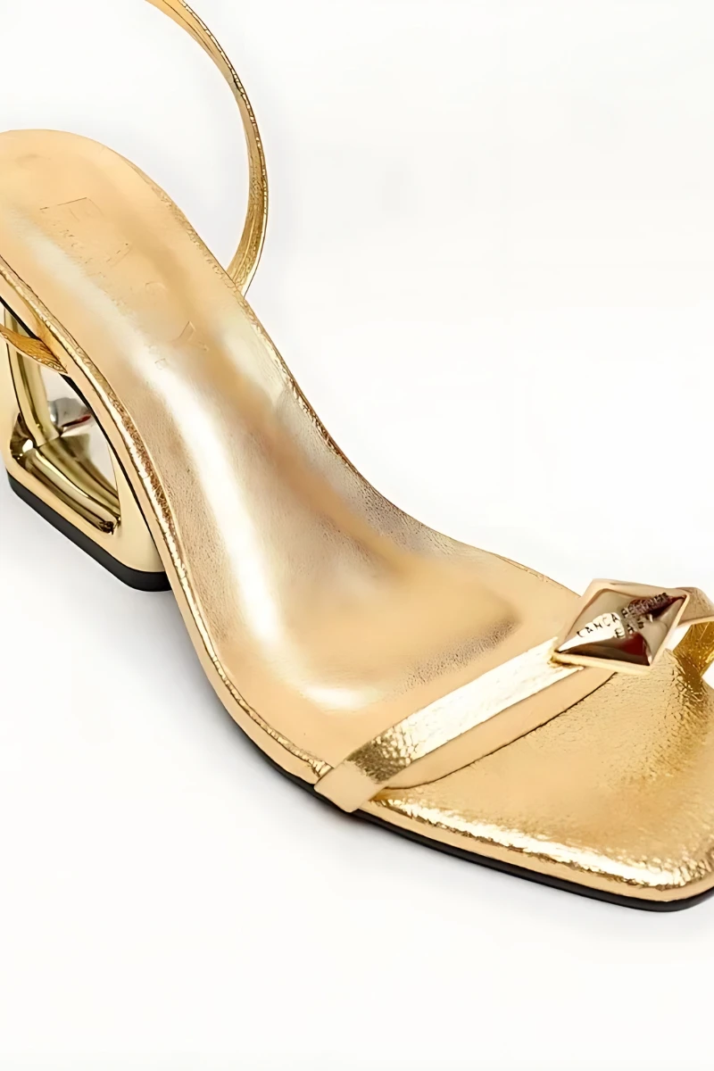 LANÇA PERFUME - Heels Metallic Geometric Heel Launches Perfume - 1500DR