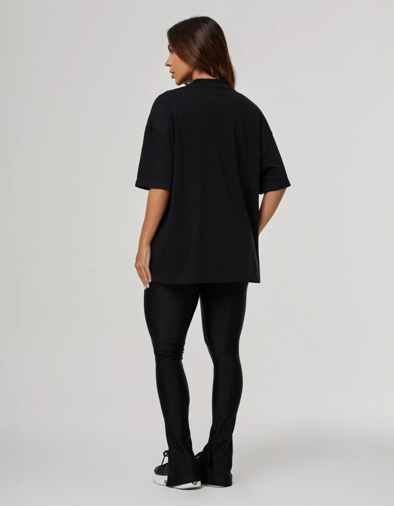 Vestem - Black Legacy Feminine Oversized T-Shirt - BMC833.PE.C0002
