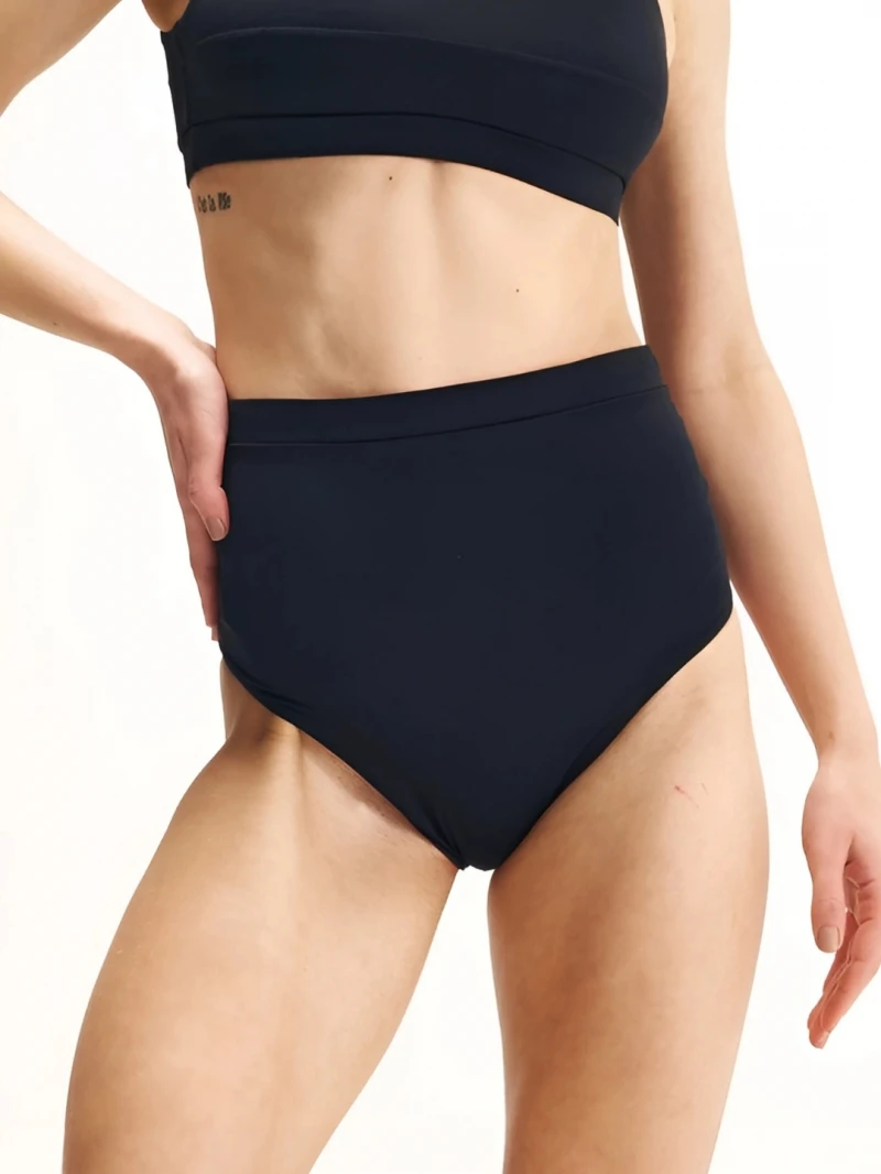 Salma - Biquini Hot Pants Bali Preto - SALSURFHP2PRE