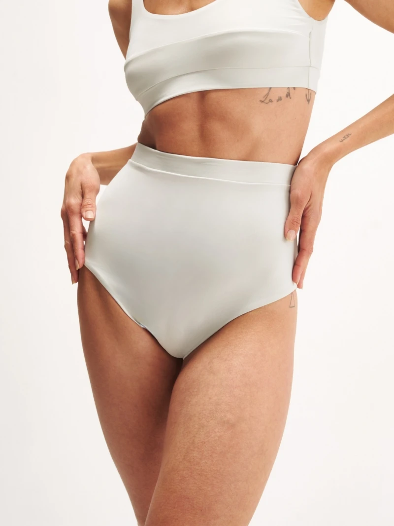 Salma - Biquini Hot Pants Bali Gelo - SALSURFHP2PRA