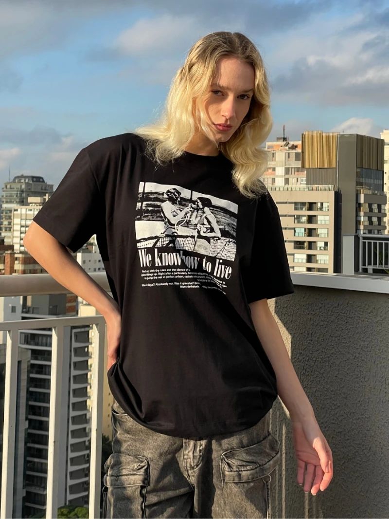 Salma - TShirt Classic Fit Just Living Black - SALTSHIRT6PRE