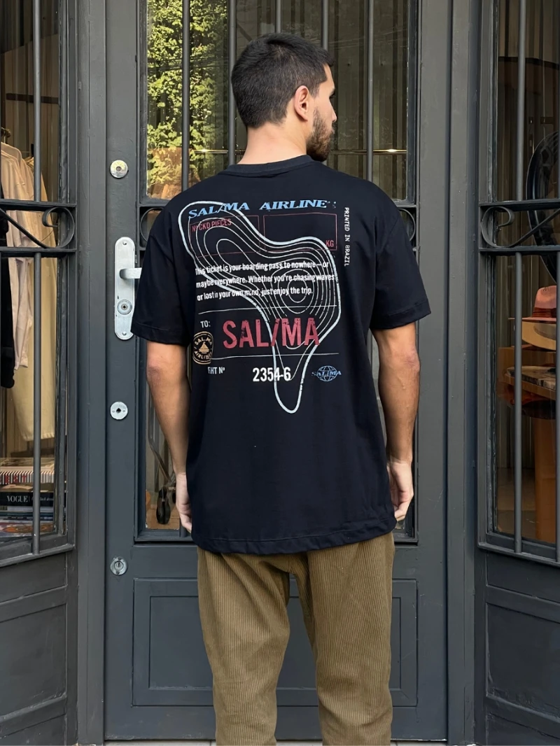 Salma - TShirt Classic Fit To Viajando Preto - SALTSHIRT8PRE