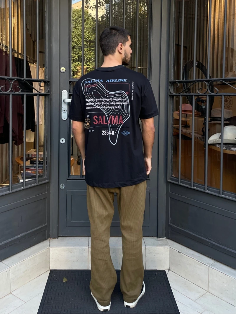 Salma - TShirt Classic Fit To Viajando Preto - SALTSHIRT8PRE
