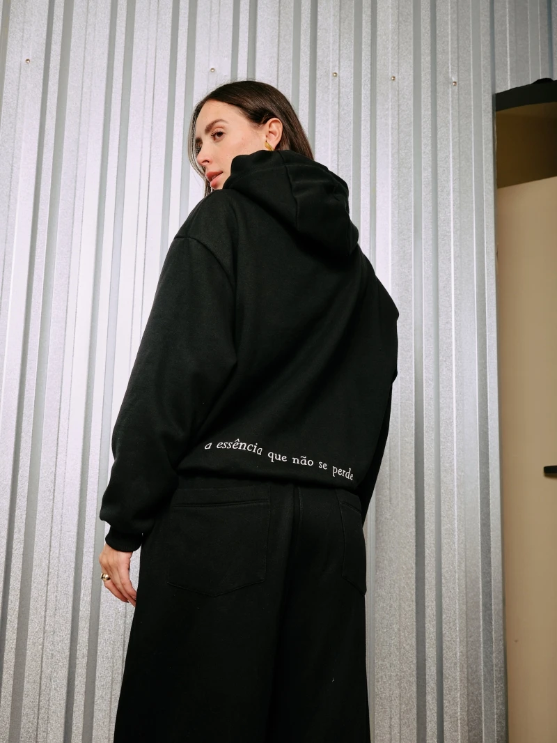 Salma - Casaco Moletom Canguru Suna Preto - SALMOL2PRE
