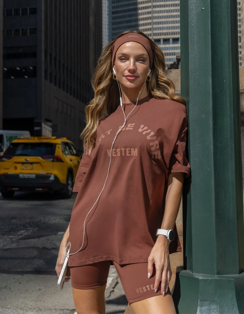 Vestem - Oversized T-shirt with "Art of Living" silk screen print, Sepia Brown. - BMC858.NY.C0697
