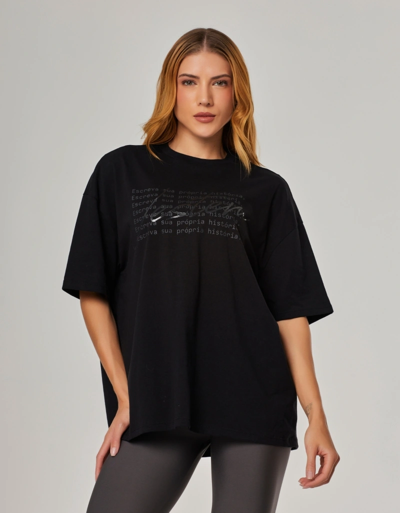 Vestem - Camiseta Oversized com Silk Própria História Preto - BMC861.NY.C0002