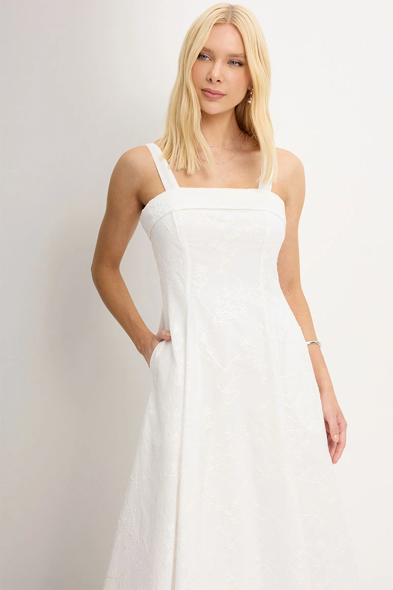 Miss Misses - Dress Loren needlework with strap, pocket, and zipper, white. - 54754005