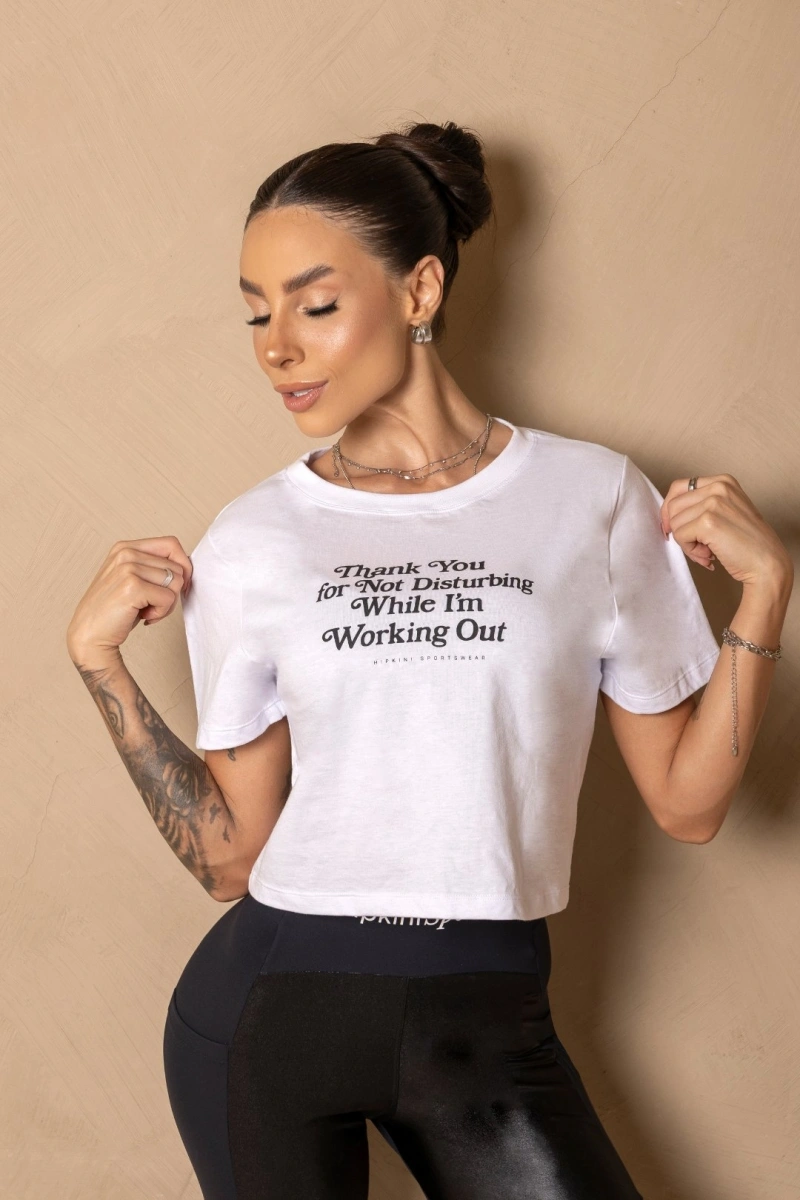 Hipkini - Blusa Cropped fitness Wellness Branca com silk - 33331525