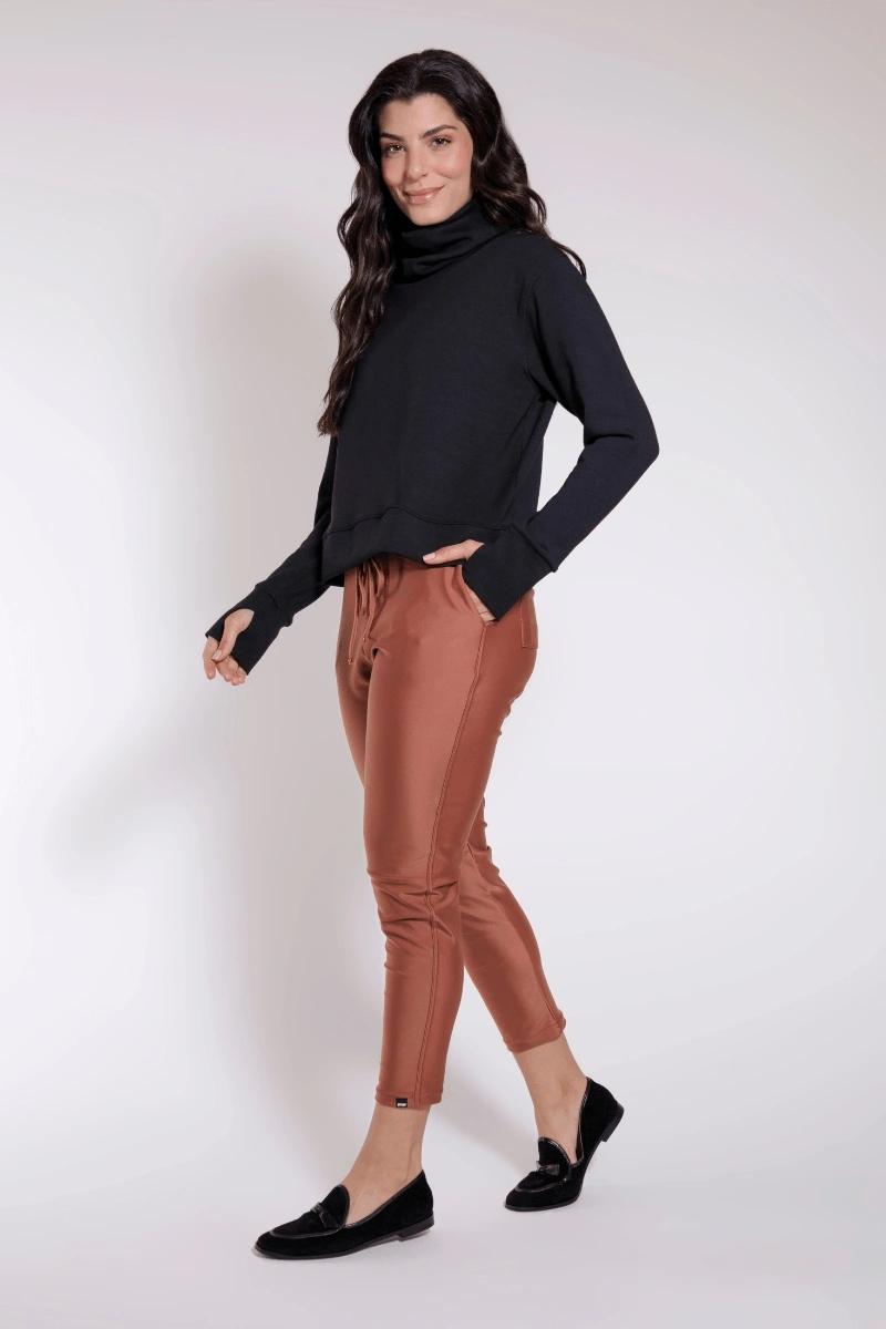 Trilha Verão - Jogging Charlotte Prada - R3188
