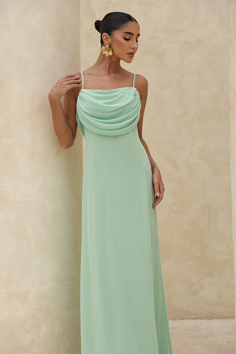 Dot Clothing - Dress Dot Clothing Long Eva with Train and Drapeado Verde - 2844VERDE