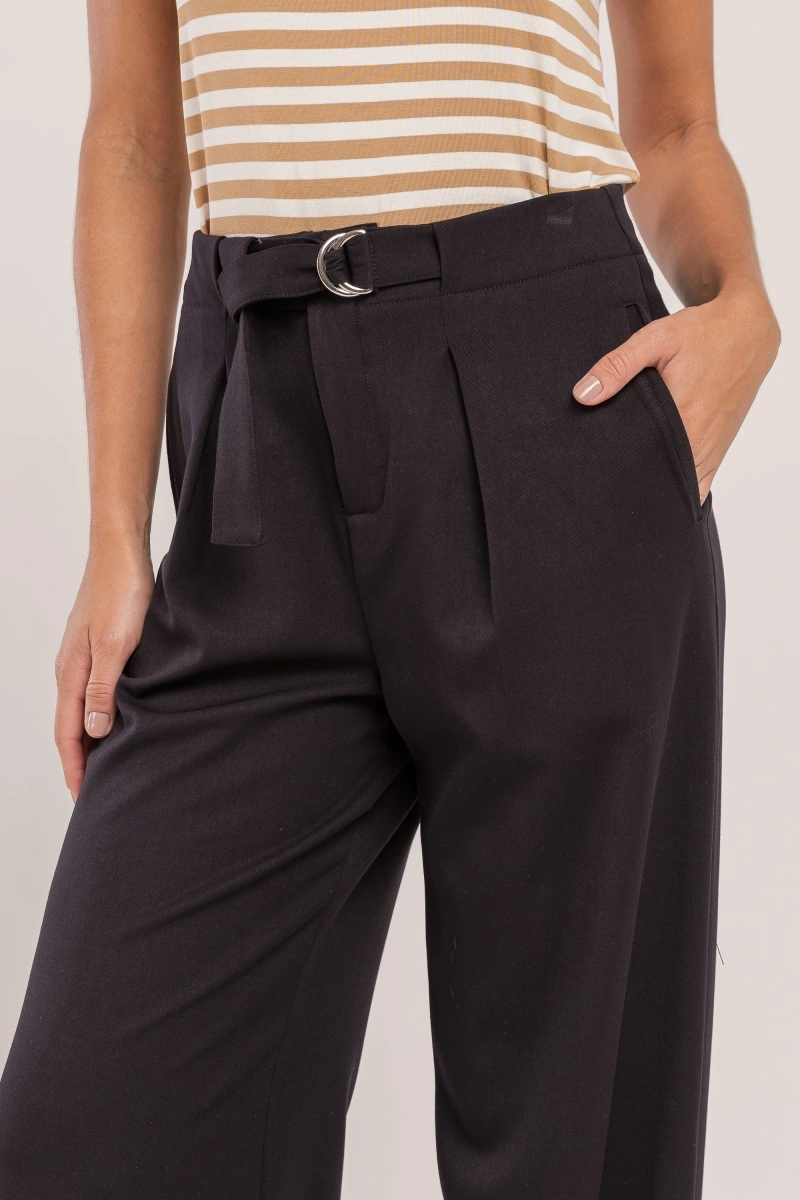 Hidrogênio - CALÇA COM CINTO INTERNO PRETO - 20622001