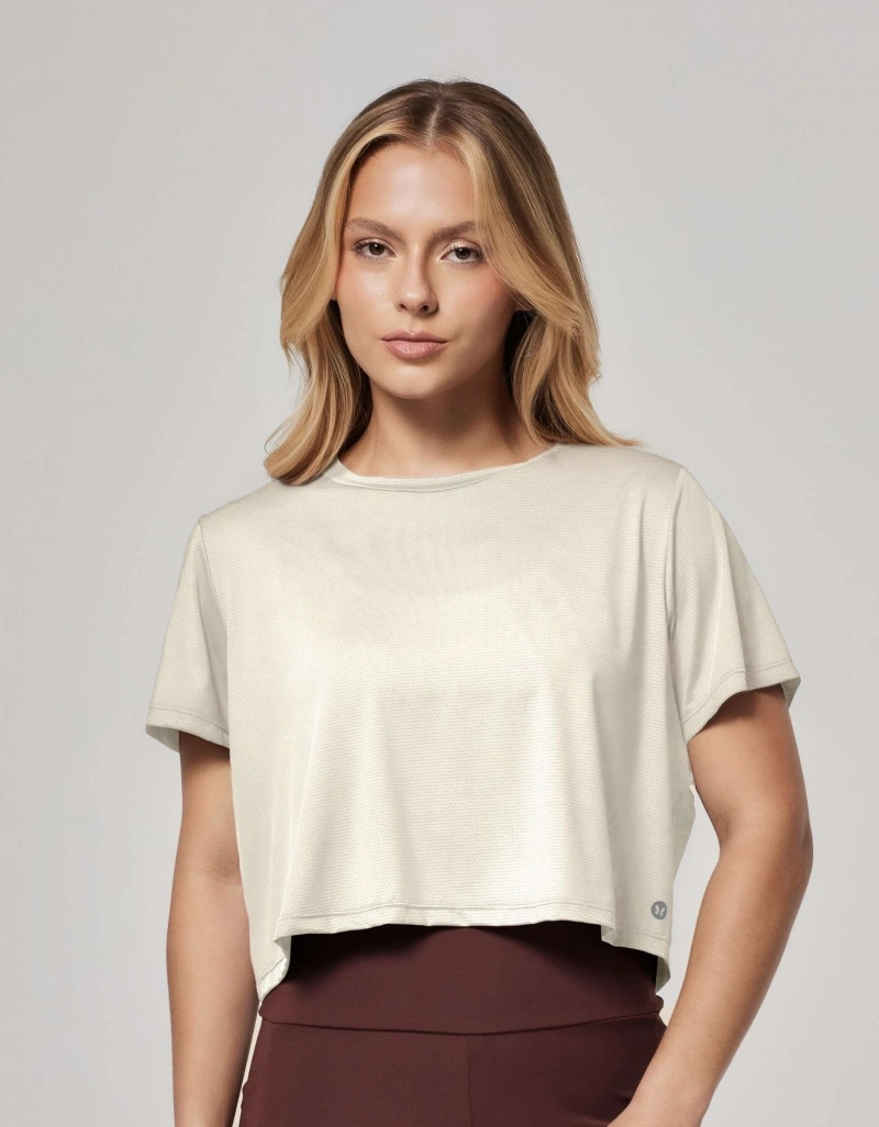 Vestem - Short-sleeved Dry Fit Shirt Aitana Off White - BMC644.ESS.C0294