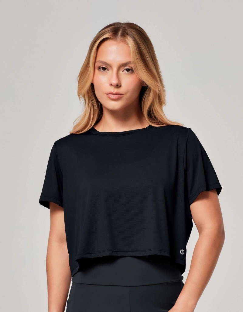 Vestem - Blusa Manga Curta Dry Fit Aitana Preto - BMC644.ESS.C0002