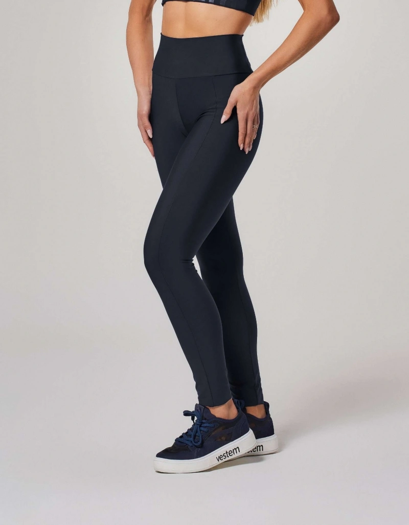 Vestem - Legging com Bolso e Silk Calm Preto - FS1559.ESS.C0002