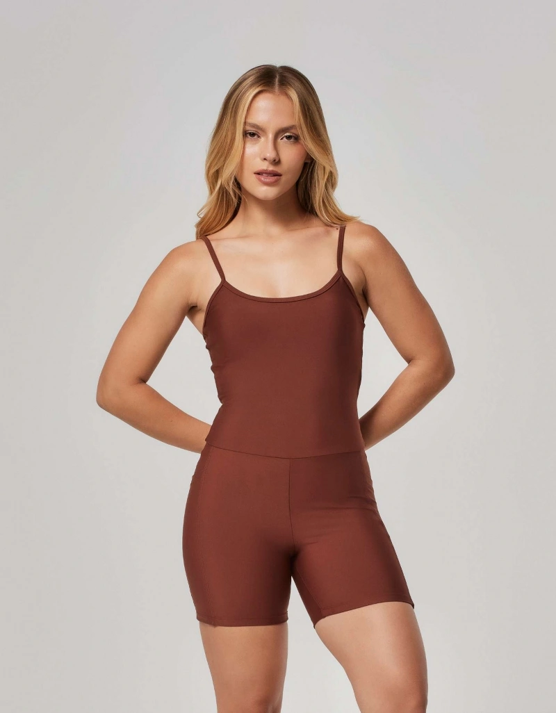 Vestem - Macaquinho com Bolsos Sense Marrom Espresso - MAC299.ESS.C0685