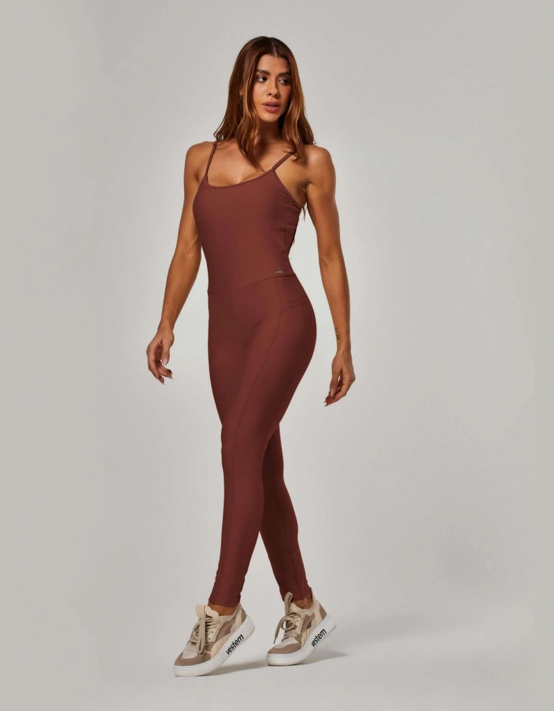 Vestem - Macacão com Bolsos Sense Marrom Espresso - MAC300.ESS.C0685